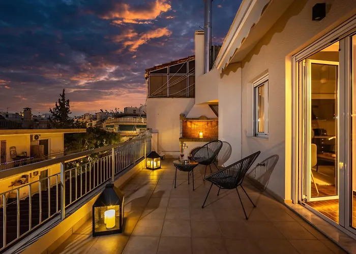 Penthouse In Koukaki With Acropolis View